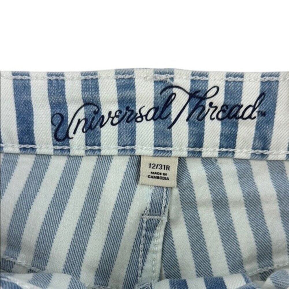 Universal Thread Shorts Midi Blue and White Stripe High Rise Women's Size 12 - Picture 9 of 10
